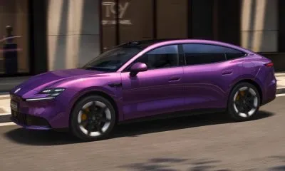 El MG 07 es un vistoso sed&aacute;n de estilo fastback con versiones PHEV o 100% el&eacute;ctrica